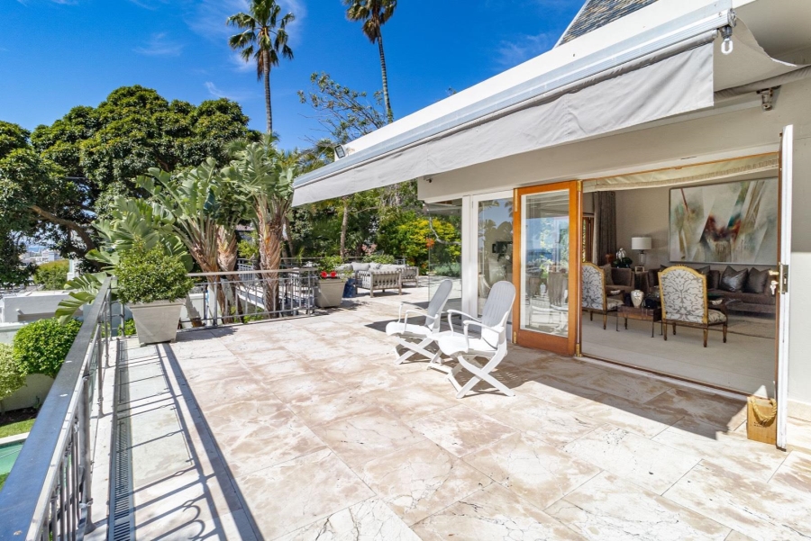 To Let 4 Bedroom Property for Rent in Fresnaye Western Cape